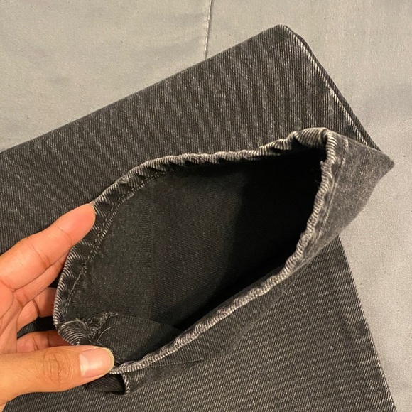 Levi's Charcoal Baggy Jeans - Picture 4 of 6